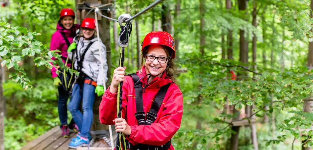 schulausflug in den kletterwald